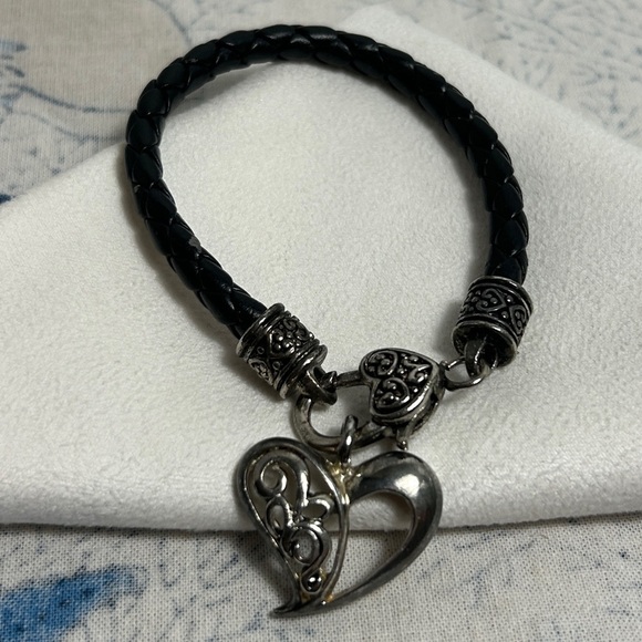 Brighton Braided Black Leather Cord Bracelet Heart Charm Silver Plated Vintage - Picture 3 of 13
